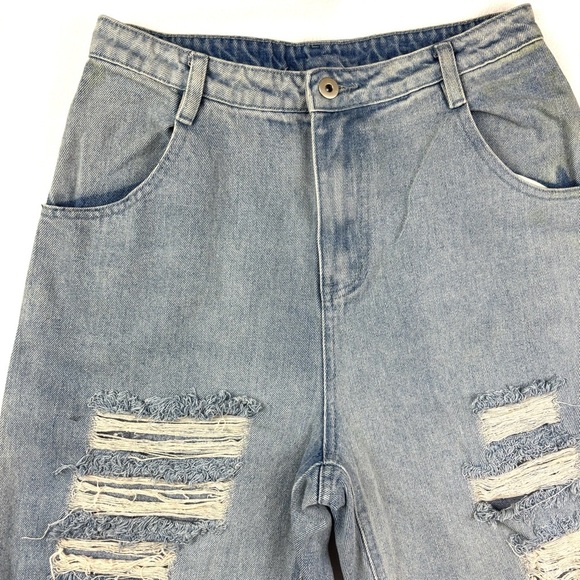 GeeGee Light Wash High Waist Distressed Tapered “Mom” Ankle Baggy Jean Size M - Picture 2 of 15